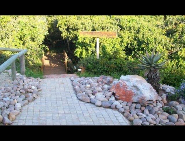 LAND FOR SALE IN MOQUINI COASTAL ESTATE